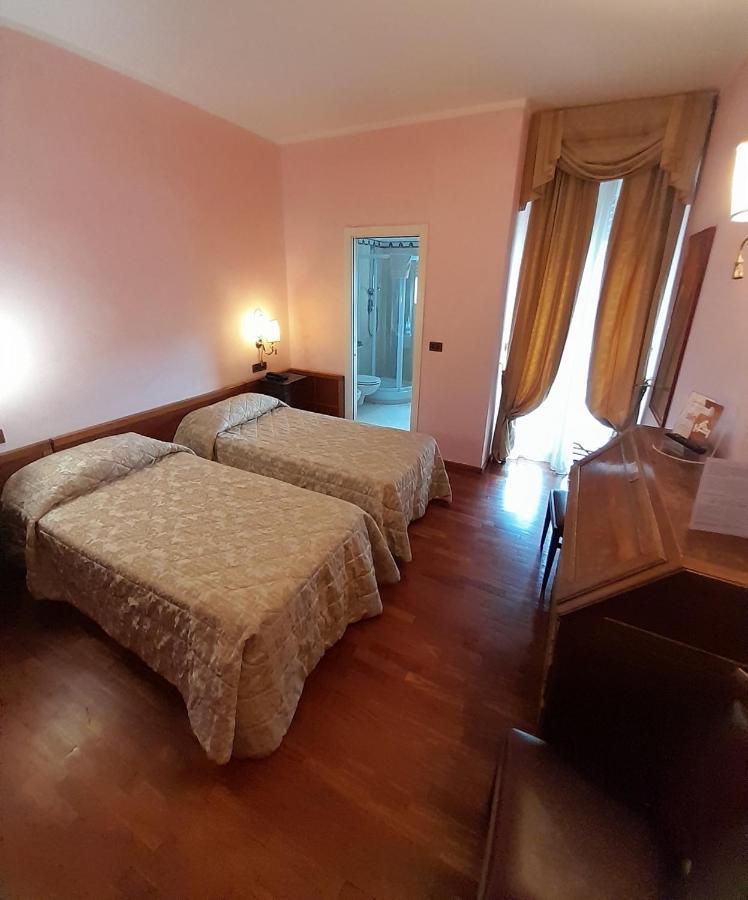 Hotel Continental Turin Exterior foto