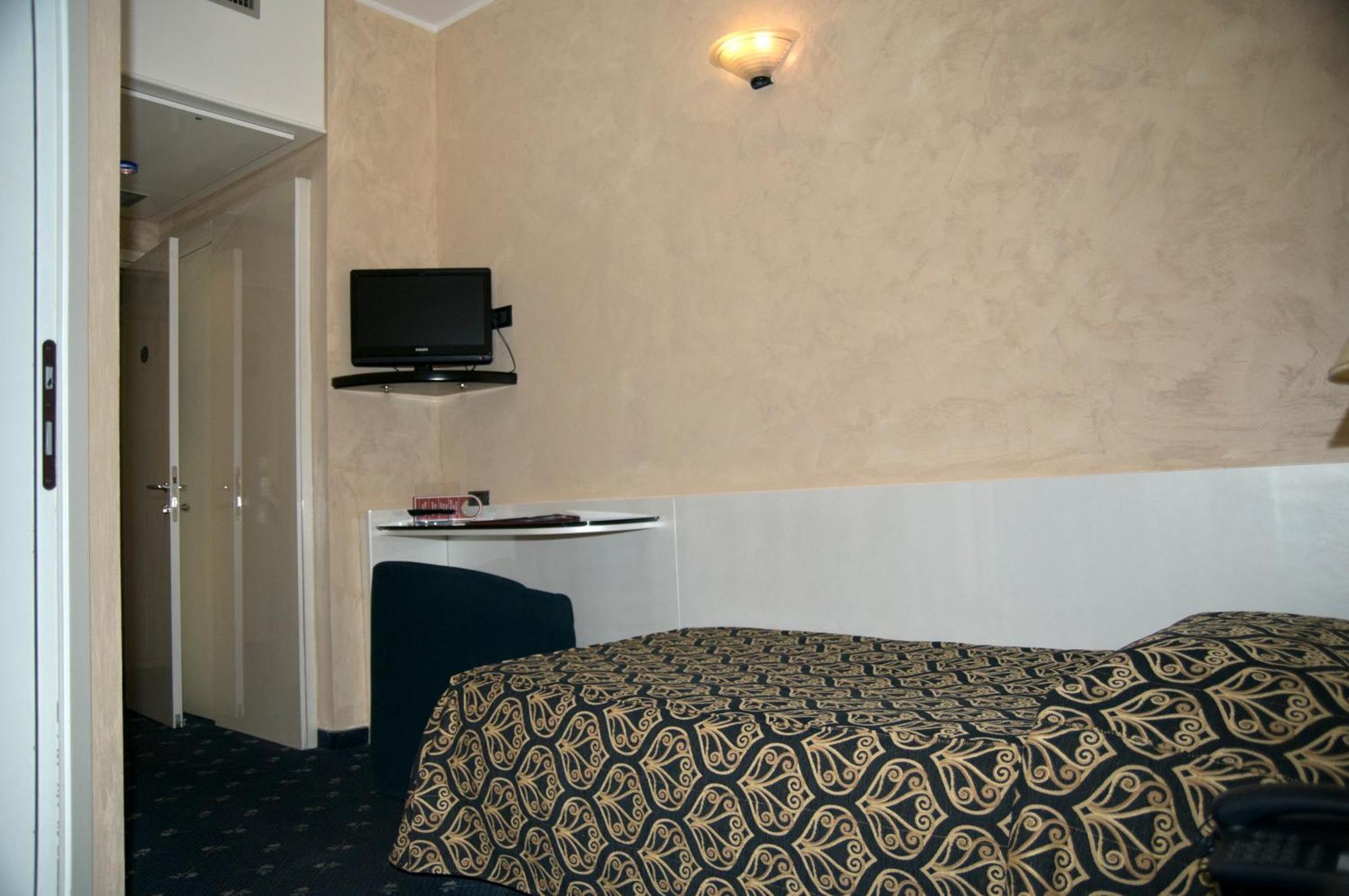 Hotel Continental Turin Exterior foto